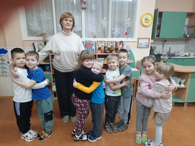 Международный день объятий Международный день объятий.