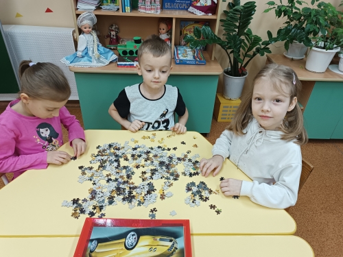 Пазлы - увлекательно, интересно Пазлы - увлекательно, интересно.