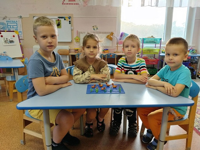 Уточки на пруду Уточки на пруду.